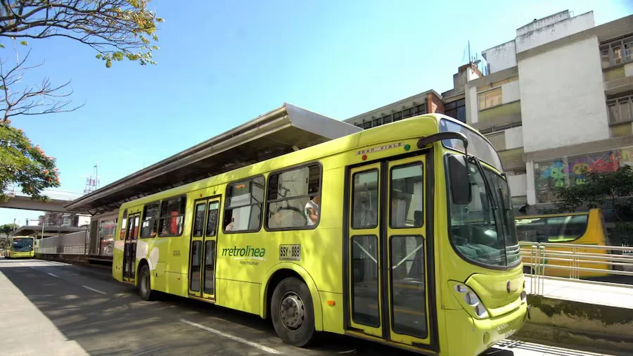 Lee más sobre el artículo Metrolínea enfrenta proceso de liquidación tras fallar acuerdo de deudas