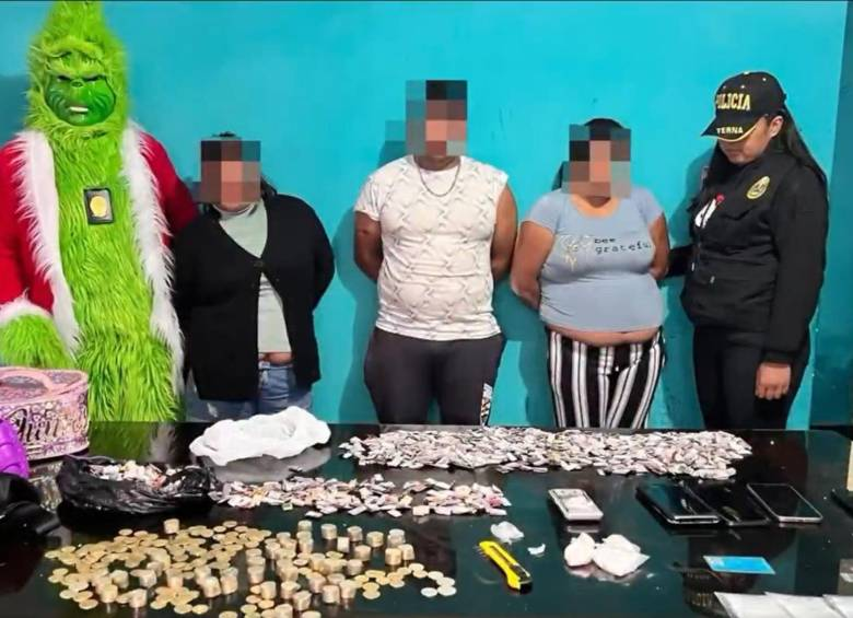 Lee más sobre el artículo El Grinch les dañó la Navidad a los expendedores de droga en Perú