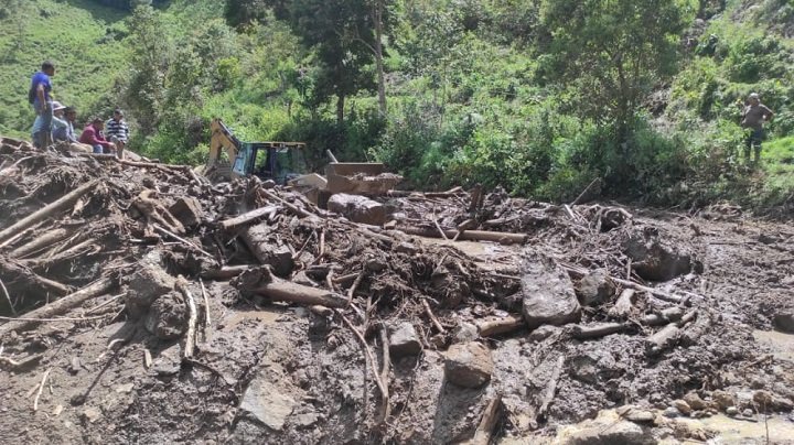 Lee más sobre el artículo IDEAM emite alerta por crecientes súbitas y deslizamientos en Norte de Santander