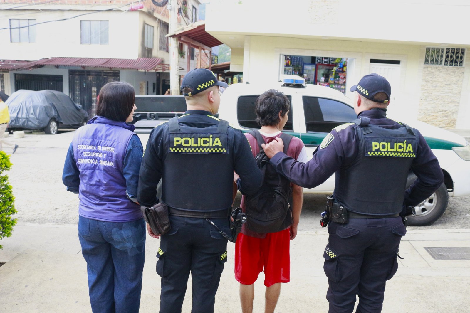 Lee más sobre el artículo Extranjeros fueron expulsados por alterar el orden público en Floridablanca, Santander