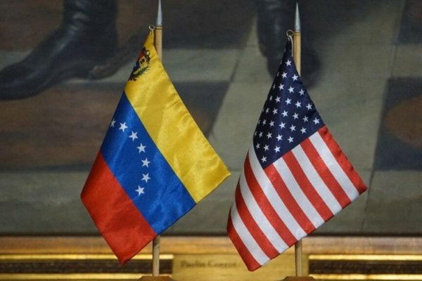 Lee más sobre el artículo Comercio sufre pérdidas hasta del 100% por tensión entre Venezuela y EEUU