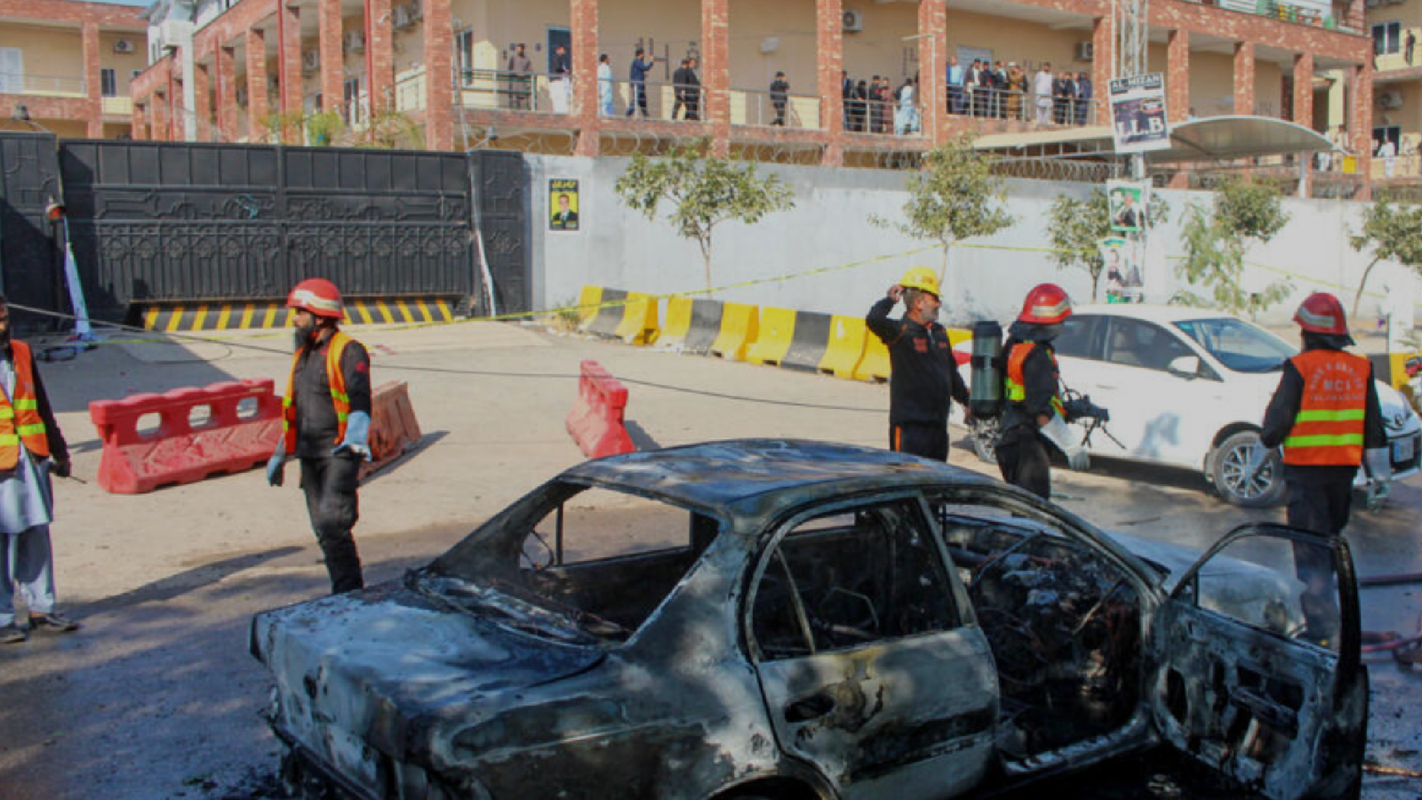 Lee más sobre el artículo Atentado suicida en Islamabad deja al menos 12 muertos y 27 heridos