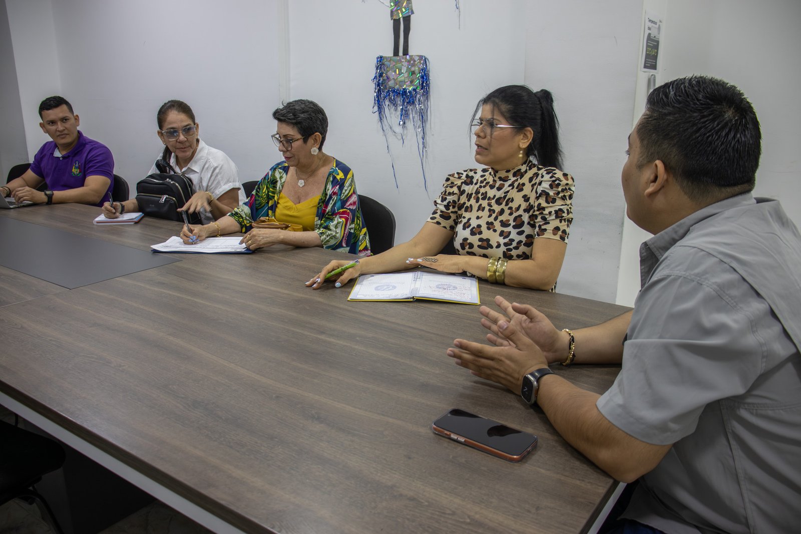 Lee más sobre el artículo Abren postulaciones para instalar 70 botones de pánico en taxis de Barrancabermeja