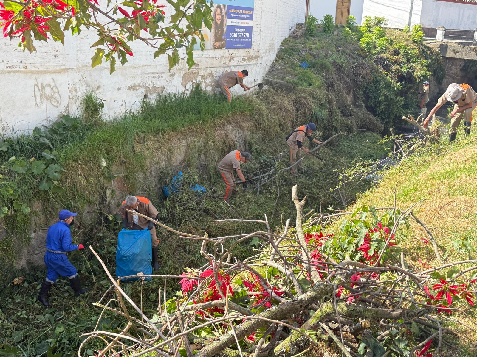 Limpieza del río Pamplonita